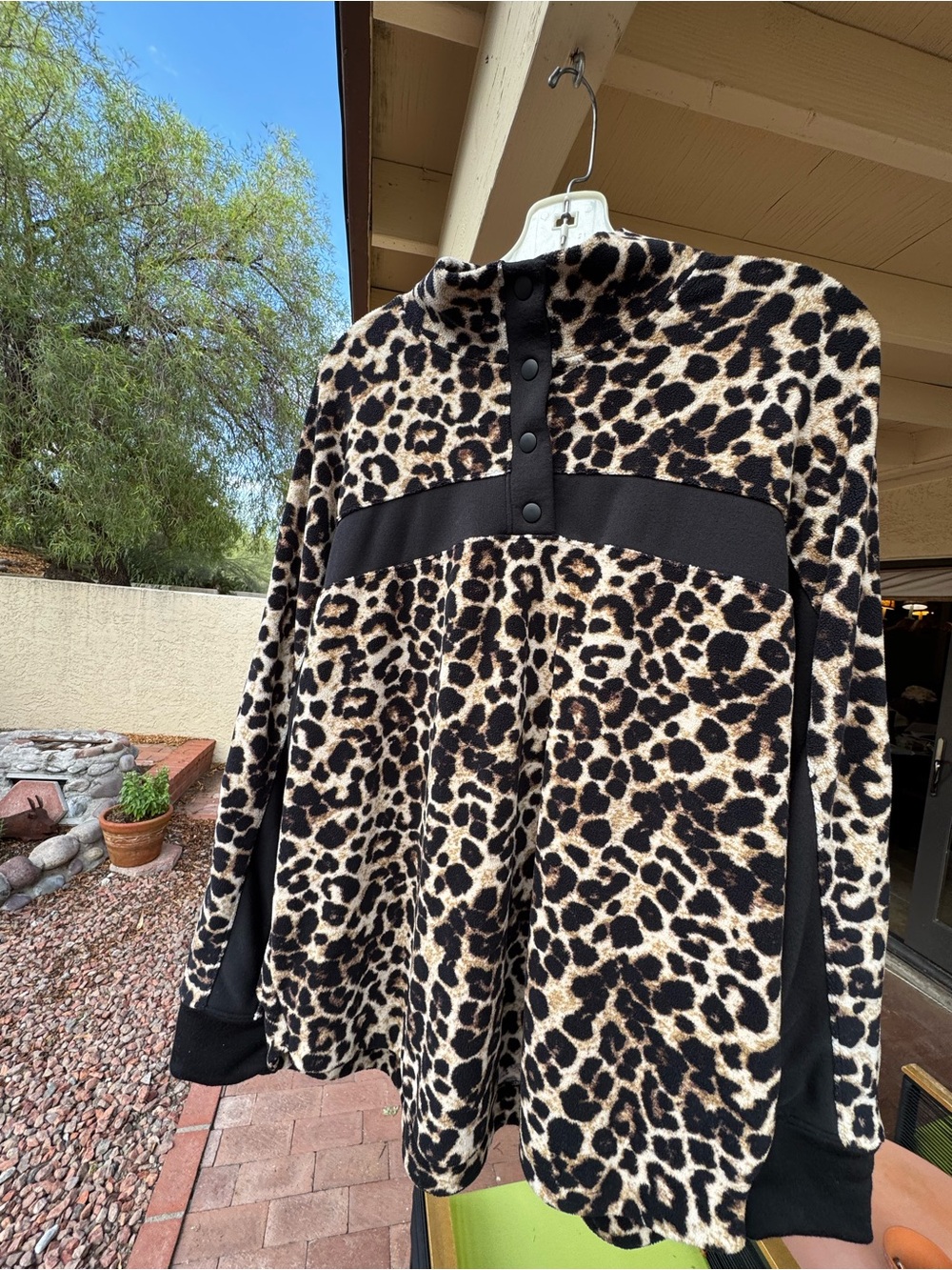 Westbound Large ladies leopard Print Fleece Pullover with Snap Placket